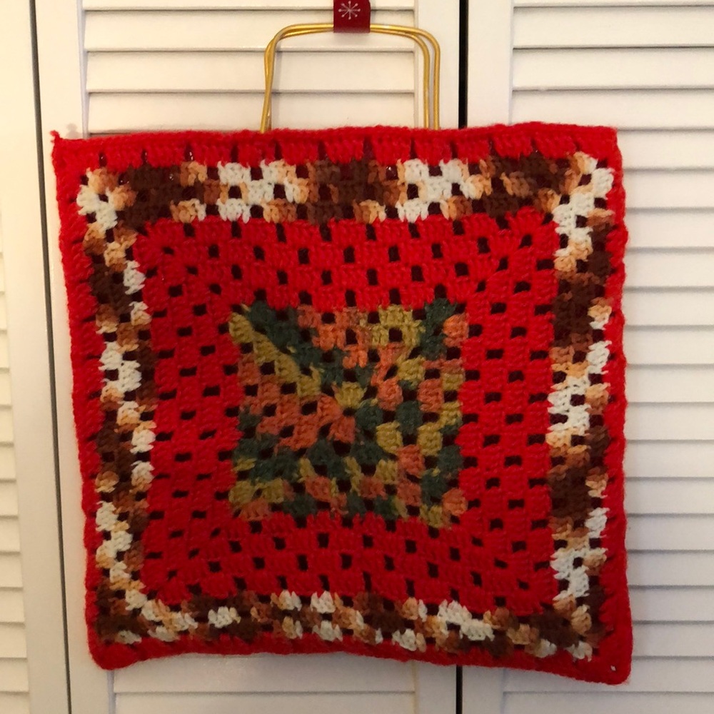 Vintage crocheted large handbag